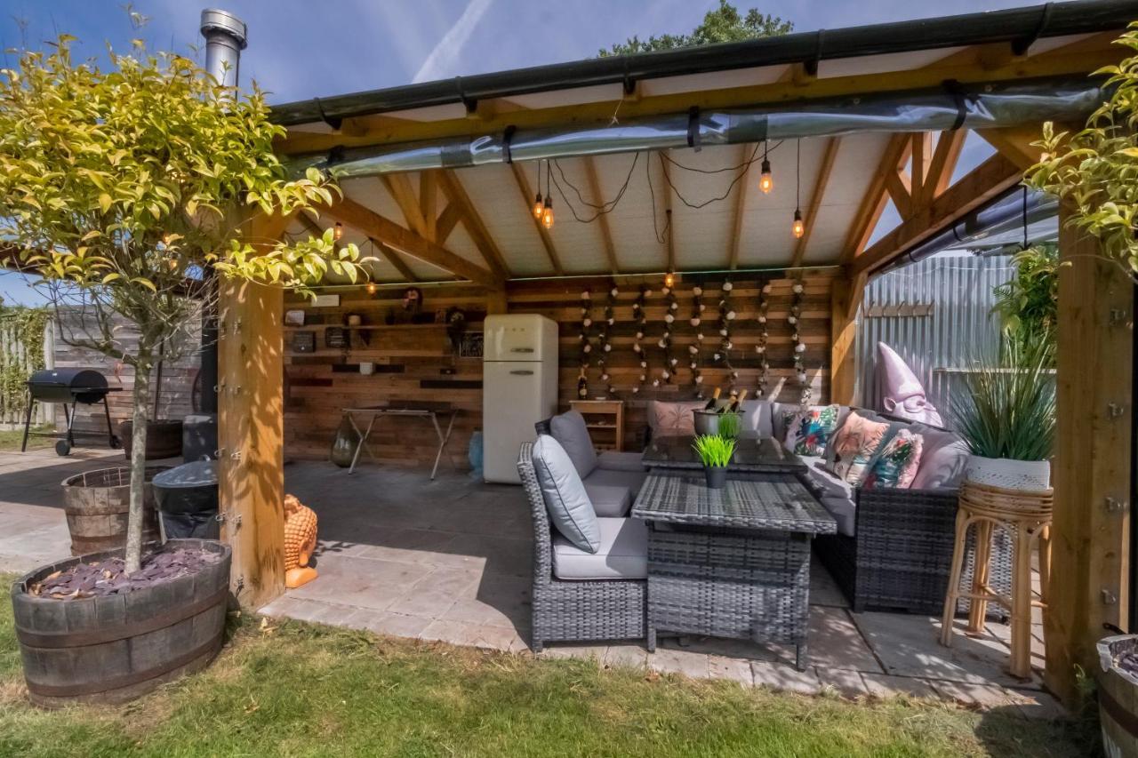 The Stables Luxury House With Hot Tub Apartment York Exterior photo